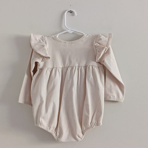 Karibou Milana Winged Cotton Playsuit Sz 1 Year Almond Cream - Picture 6 of 9